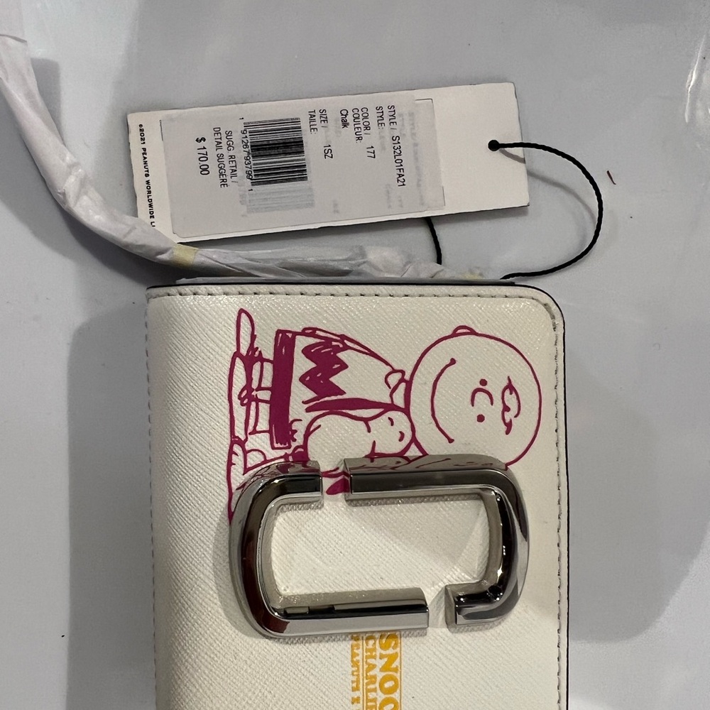 Marc Jacobs snoopy wallet